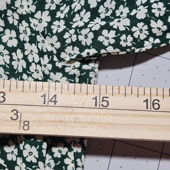 Reformation Green White Floral Wrap Dress Tie Sleeves Lightweight Women's Size S - Picture 12 of 15